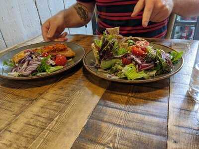 Maisies Gin Bar And Restaurant