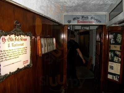 Ye Olde Resteraunt And Fish Shope