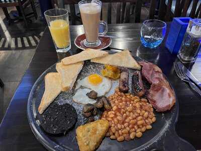 Stazione Restaurant & Coffee Bar