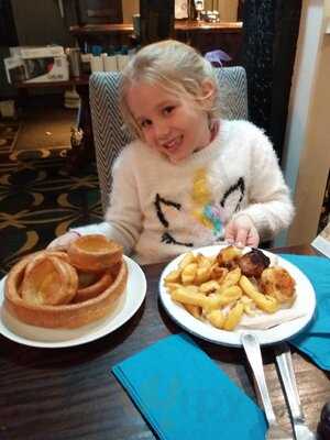 Old Moat House Stonehouse Pizza & Carvery