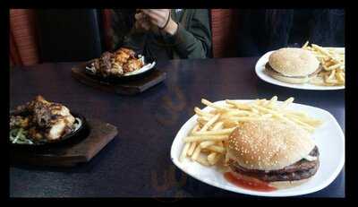 Zeenat Kebabish Restaurant