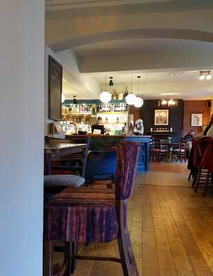 Handbridge Bar & Secret Garden