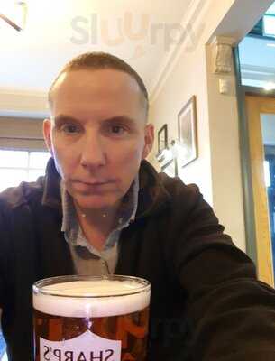 Handbridge Bar & Secret Garden