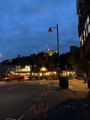The Brasserie At Sir Christopher Wren