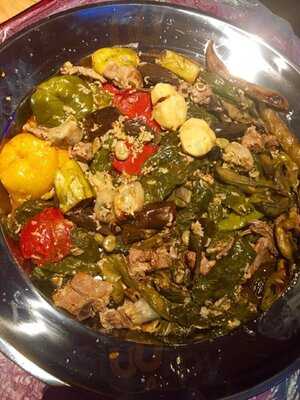 Chnarok Kurdish & Arabic Restaurant