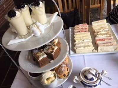 The Arches Bar & Conservatory