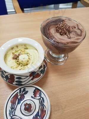 Tazze Charcoal Grill