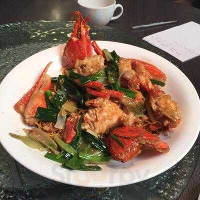 Fai's Oriental Restaurant