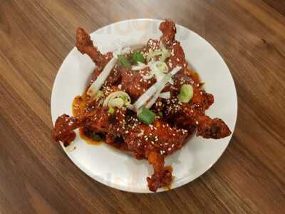 Karamna Lebanese Grill And Bakery