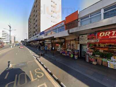 Karamna Lebanese Grill And Bakery