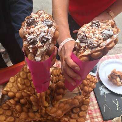 Sweet Tales - Super Bubble Waffle