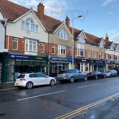 Harry's Bar And Bistro