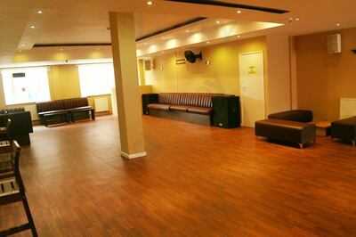 Kabanas Bar & Lounge