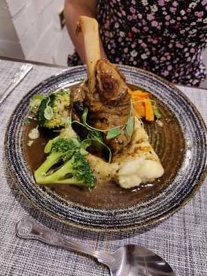 Clarendon Restaurant