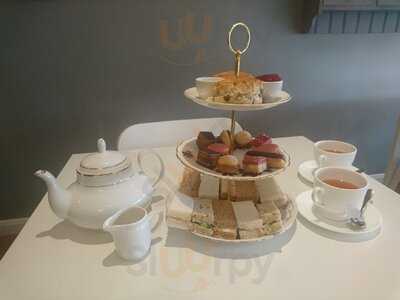 One Thirty Cafe & Bar