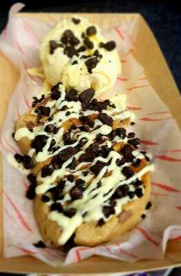 Just Desserts & Milkshakes