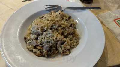 Ashbrook Public House