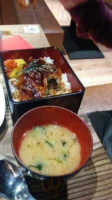 Hana Moon Japanese Restaurant