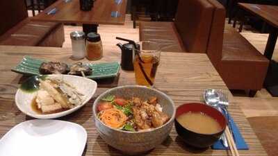 Hana Moon Japanese Restaurant