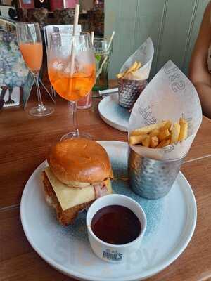 Slug & Lettuce Poole