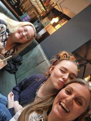 Slug & Lettuce Poole