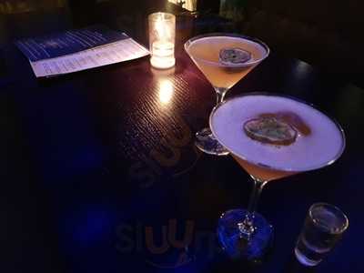 Fives Cocktail Bar And Grill