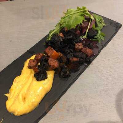 The Slate Restaurant & Bar