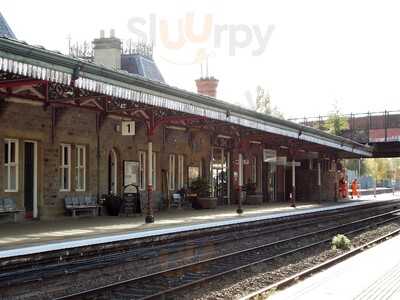 Gourmet Coffee Bar & Kitchen