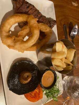 The Courtyard Restaurant