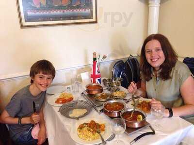 Village Tandoori Restaurant & Takeaway