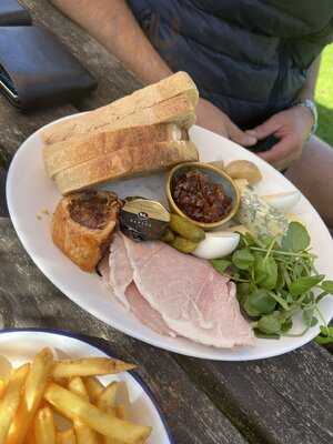 The High Corner Inn Restaurant