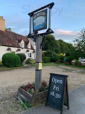 The Swan Old Weston