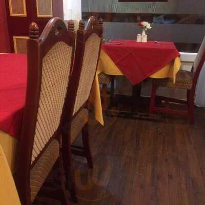 Tatnam Tandoori - Poole