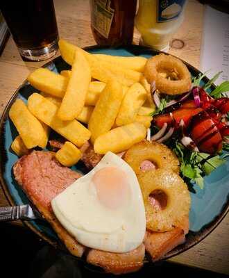 The Barmouth Bar And Grill