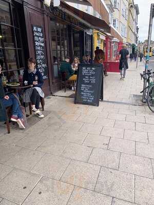 Queen’s Lane Coffee House