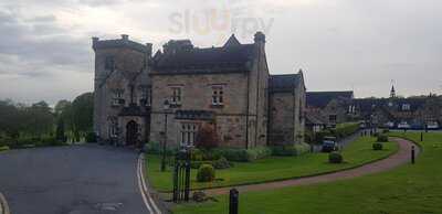 Cast Iron Bar & Grill