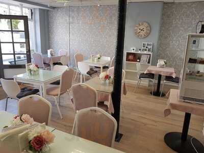 Alice's Tea Room