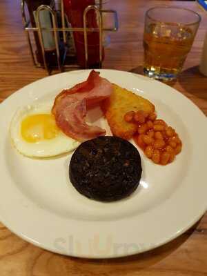 Thyme At The Premier Inn