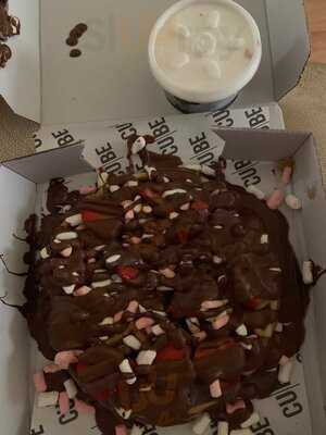 Cube - Dessert And Deli Bar