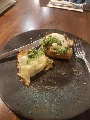 Zizzi - Milton Keynes Theatre District - Photo 7