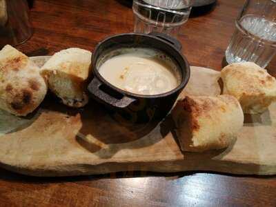 Zizzi - Milton Keynes Theatre District