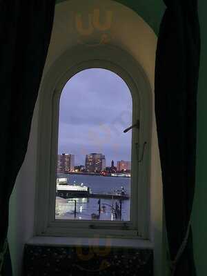 The Ship Leopard Boutique Hotel