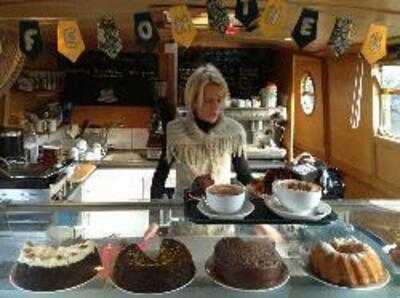 Cafe On The Barge
