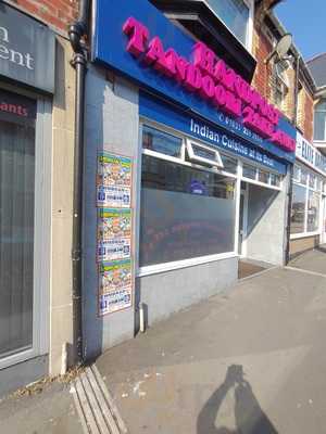 The Hand Post Tandoori