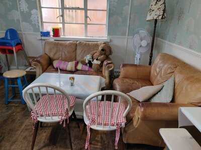 The Flower Pot Coffee Shop