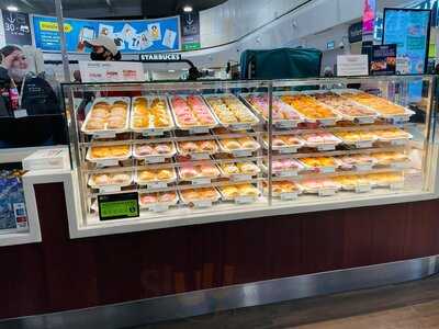 Krispy Kreme Luton Airport: Airside Departures