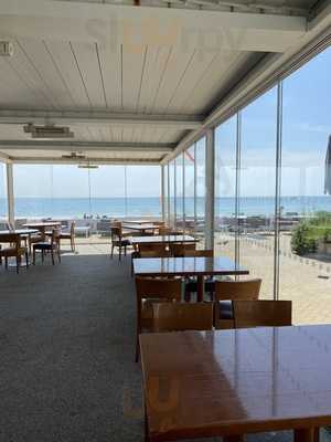 Almafi Beach Italian Restaurant