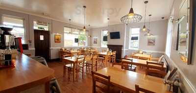 Pausa Caffe Coffee Shop