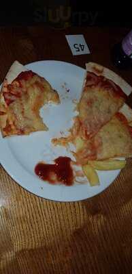 Riverview Bar & Grill