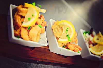 Kremos Restaurant And Pizzeria